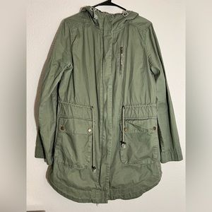 Green Kacki Hooded Jacket